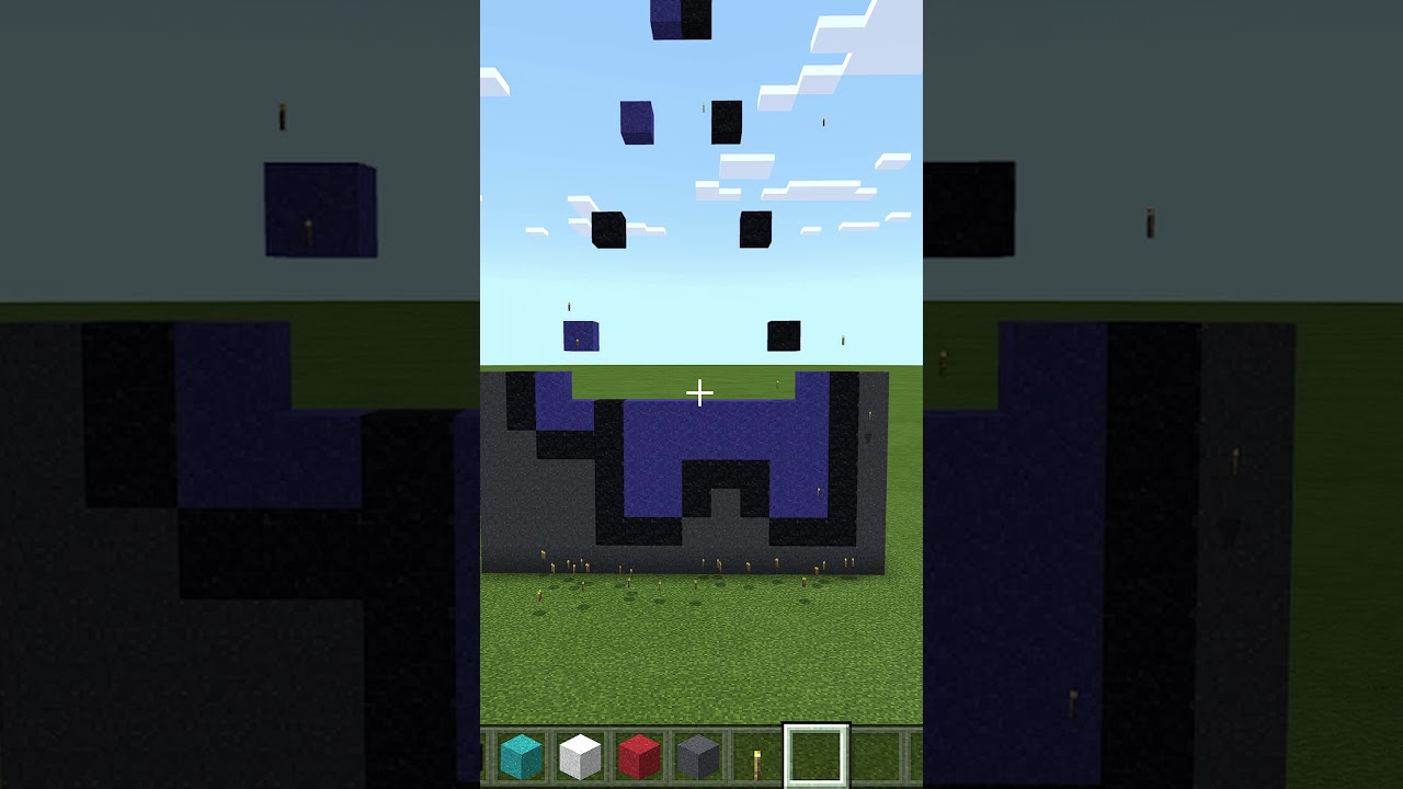Minecraft movement statue: Among Us Blue (Mini) - Minecraft videos