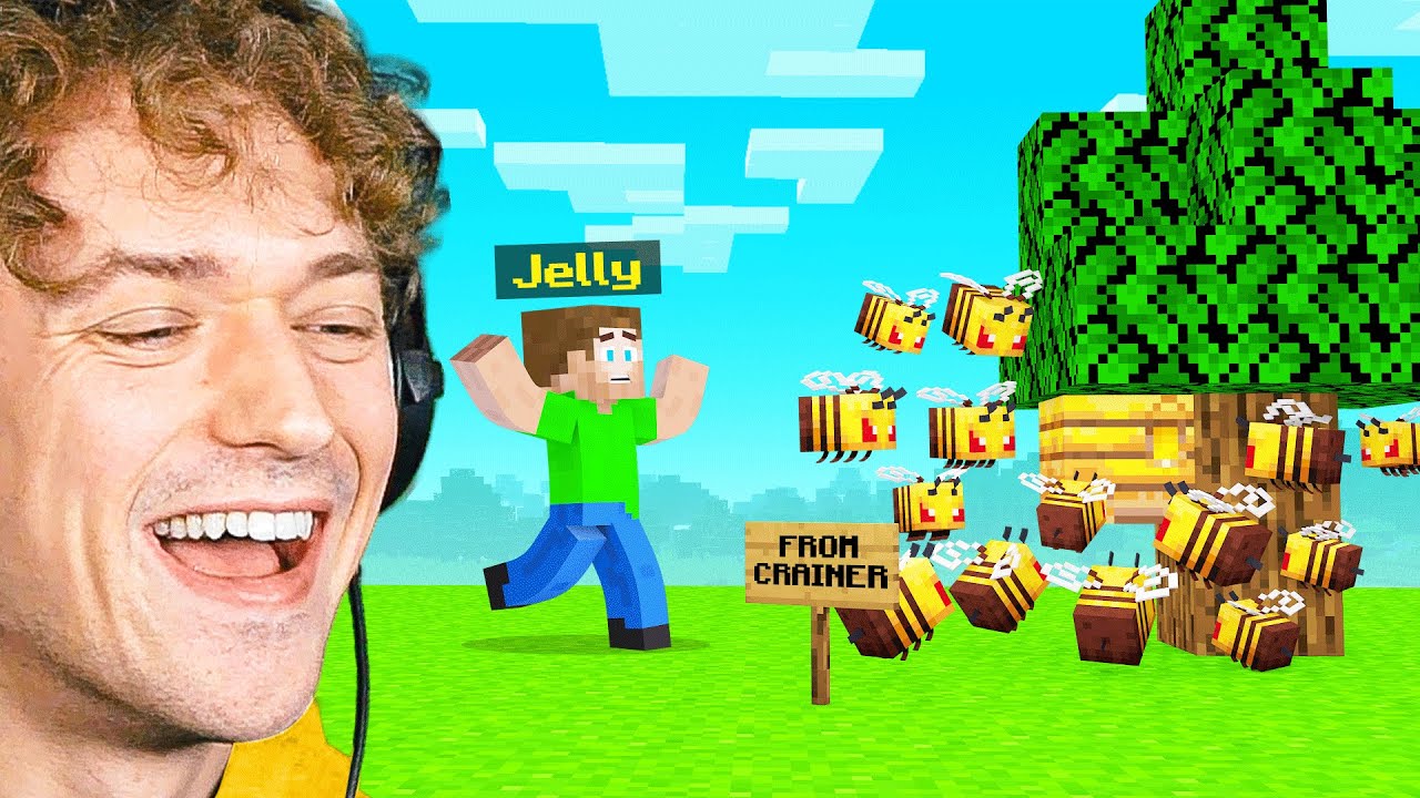 SURPRISING JELLY With A GIFT In Minecraft! (Bee Town) Minecraft videos