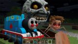 SCARY MOON in MINECRAFT 3:00 AM PAW PATROL VS GIANT WORM