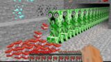 How to HYPNOTIZE ALL CREEPERS to ROB in Minecraft ? CHALLENGE 100% TROLLING !