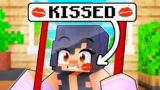 Aphmau Was KISSED In Minecraft!