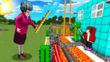 Miss T vs Security House – Minecraft gameplay by Mikey and JJ (Maizen Parody)