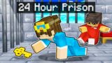 Escaping from a 24 HOUR PRISON in Minecraft!