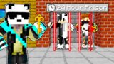 Locking Friends in a 24 HOURS PRISON in Minecraft(Hindi)!!!
