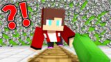 Mikey and JJ vs 100.000 Angry Werewolves Apocalypse in Minecraft (Maizen)
