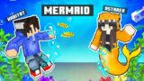 Playing Minecraft as a MERMAID!