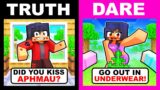 Minecraft but it's TRUTH, DARE, or ELSE!
