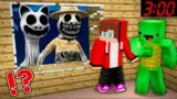 JJ and Mikey HIDE From Scary ZOOKEEPER ATTACK HOUSE in Minecraft Challenge – Maizen