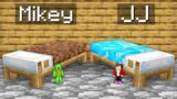 Mikey Poor vs JJ Rich HOUSE INSIDE BED Survival Battle in Minecraft (Maizen)
