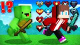 CUSTOM SUPERHERO HEARTS Speedrunner vs Hunter : JJ vs Mikey in Minecraft Maizen!