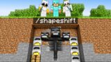 Minecraft Manhunt but I can secretly SHAPESHIFT..!