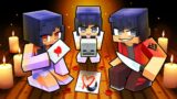 Having a YANDERE FAMILY in Minecraft!